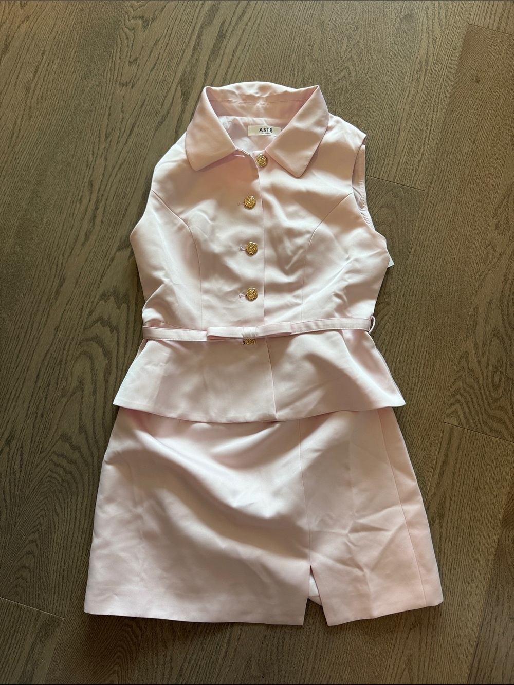 ASTR THE LABEL Jamia Peplum Button-Front Mini Dress - Picture 2 of 2